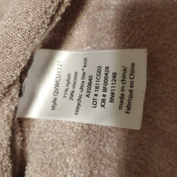 Barefoot dreams cardigan - Picture 7 of 8